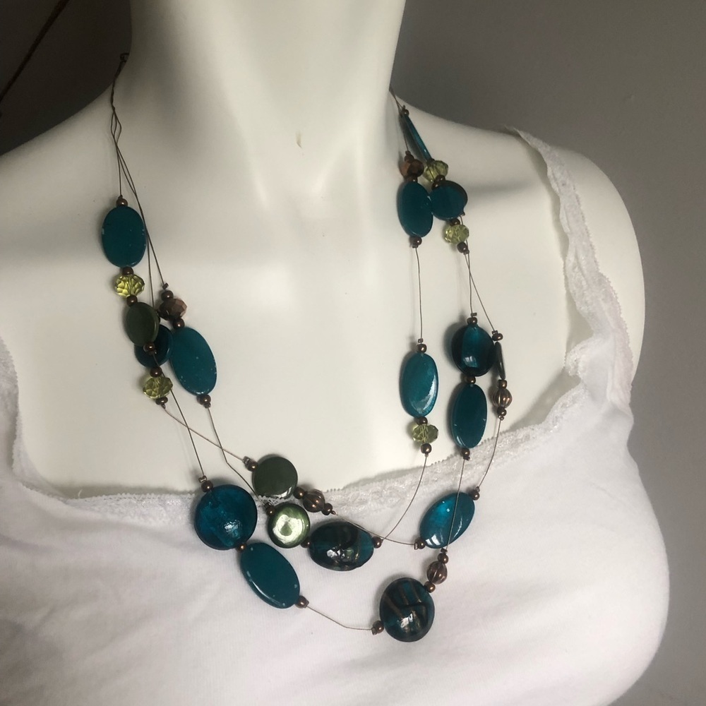 Lia Sophia necklace